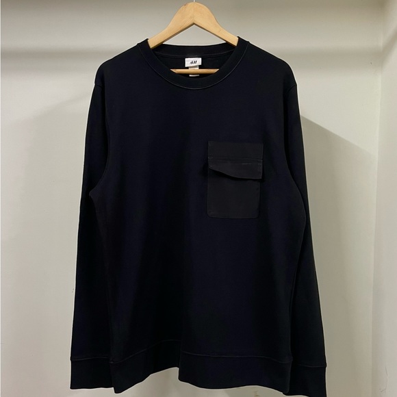 H&M Other - H&M AUTHENTIC BLACK STREET-STYLE CREWNECK SWEATSHIRT FOR MEN’S & WOMEN’S